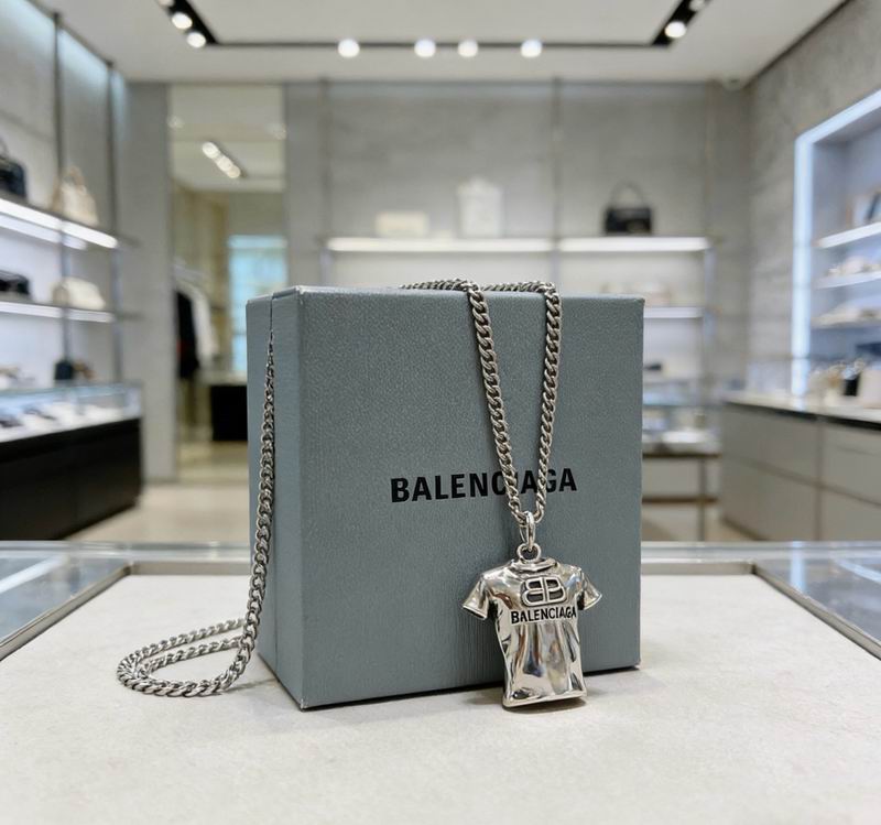 Balenciaga Necklace 06yxs26